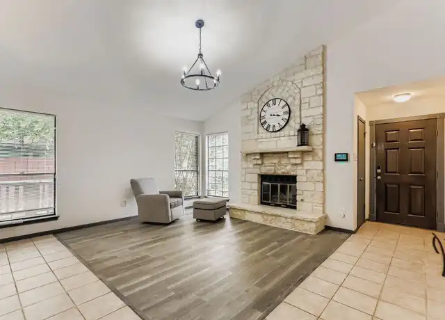 Property at 1909 Egger Ave, Round Rock, TX, 78664, 2 beds, 2 baths, [object Object]