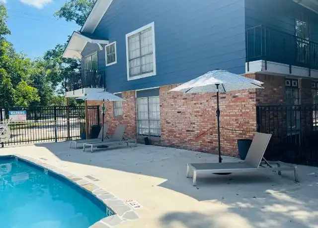 Property at 310 Waco Ave, League City, TX, 77573, 2 beds, 1 bath, [object Object]