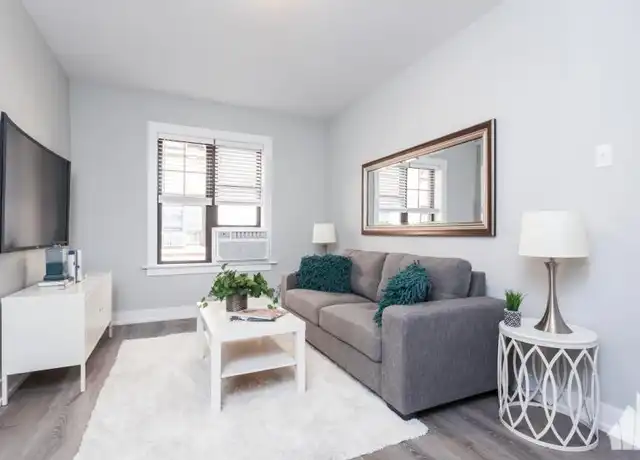 Property at 429 W Belden Ave, Chicago, IL, 60614, 0 beds, 1 bath, [object Object]