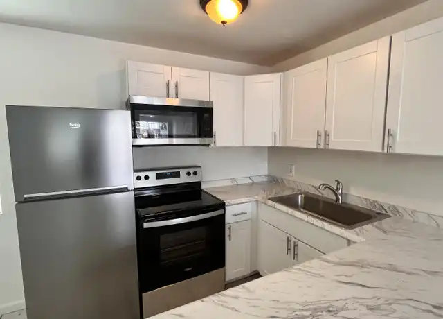 Property at 2416 W Coolidge St Unit D, Phoenix, AZ, 85015, 2 beds, 1 bath, [object Object]