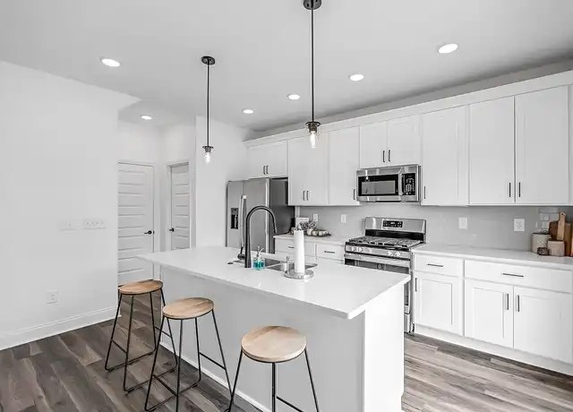 Property at Amber Vista - 1914 INSPIRATION Rd, Knoxville, TN, 37932, 3-4 beds, 2.5 baths, [object Object]