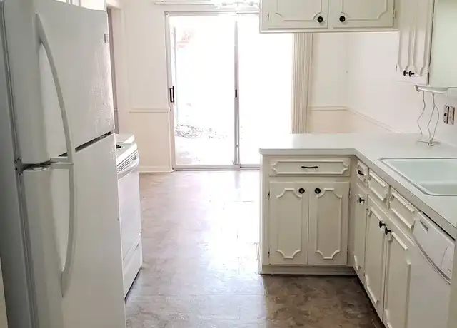 Property at 430 Top Hill Dr Unit 434, Tyler, TX, 75703, 2 beds, 2 baths, [object Object]