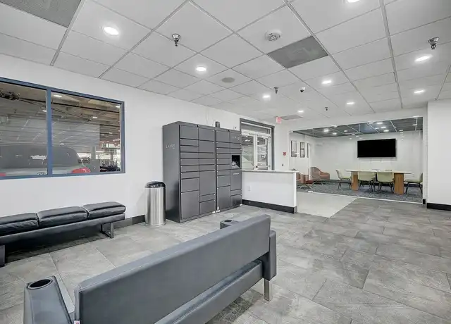 Property at Saxon - 900 E Desert Inn Rd, Las Vegas, NV, 89109, 1-2 bed, 1-2 bath, [object Object]