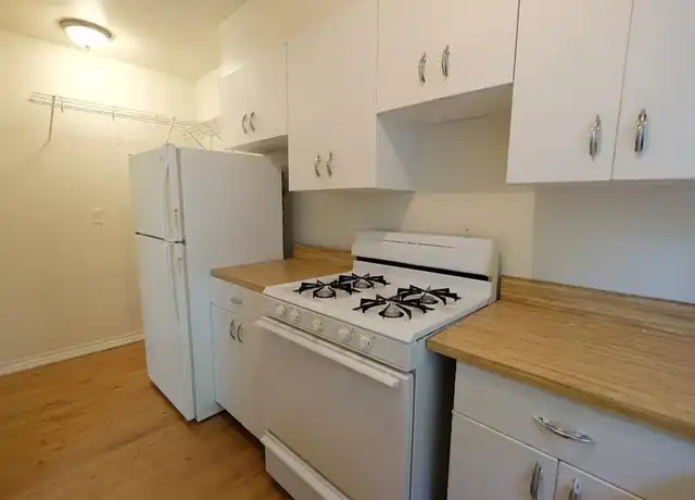 Property at Linden Hills - 2719 W 43rd St, Minneapolis, MN, 55410, 1 bed, 1 bath, [object Object]