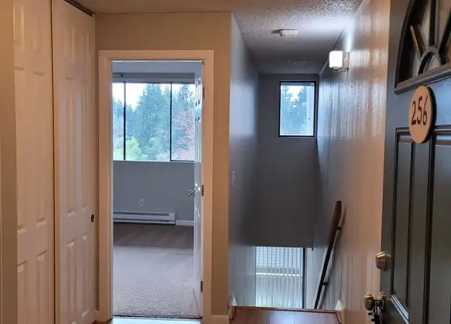 Property at 6352 137th Pl NE #256, Redmond, WA, 98052, 1 bed, 1 bath, [object Object]
