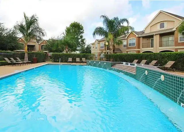 Property at Las Palmas Apartments - 4200 Las Palmas Cir, Brownsville, TX, 78521, 2 beds, 2 baths, [object Object]