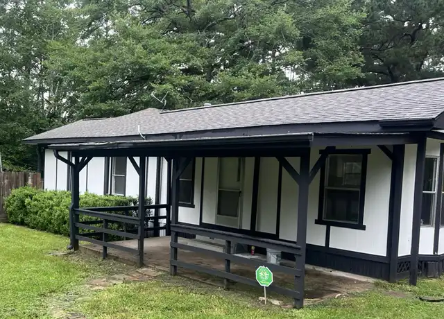 Property at 700 Hayman St, Huntsville, TX, 77340, 3 beds, 2 baths, [object Object]