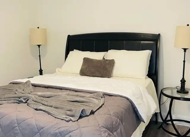 Property at 6332 S MacDill Ave Unit NA, Tampa, FL, 33611, 3 beds, 2 baths, [object Object]
