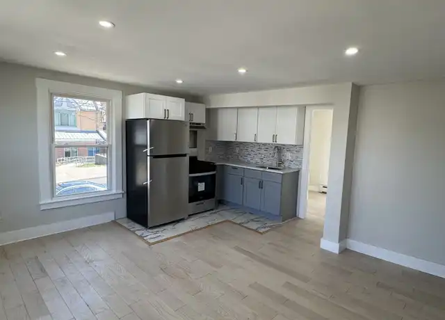 Property at 30 Davis St Unit 4, New Haven, CT, 06515, 4 beds, 2 baths, [object Object]