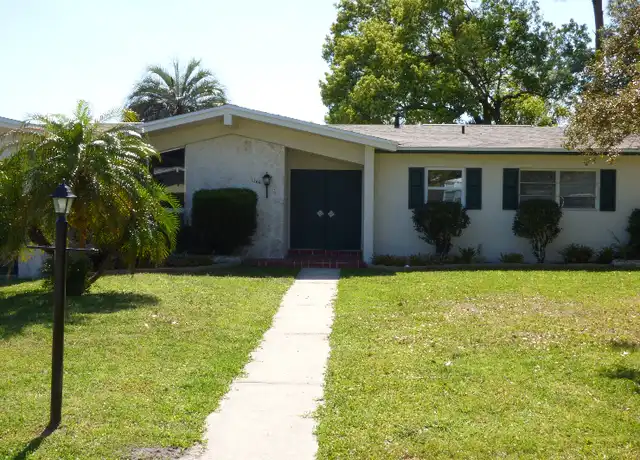 Property at 1266 W Wellington Dr, Deltona, FL, 32725, 4 beds, 2 baths, [object Object]