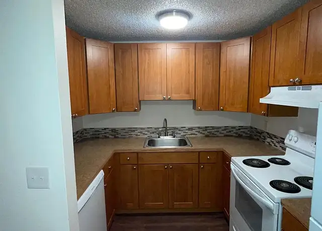 Photo of 8313 Myers Rd E, Bonney Lake, WA 98391
