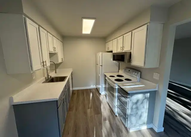 Property at 8309 5th Ave NE Unit 203, Seattle, WA, 98115, 1 bed, 1 bath, [object Object]