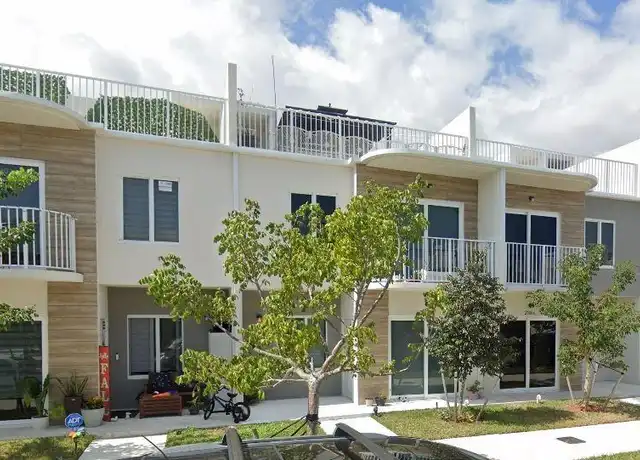 Property at 25870 SW 144th Ct, Homestead, FL, 33032, 4 beds, 3.5 baths, [object Object]