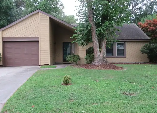 Property at 1805 Saint Regis Cir, Virginia Beach, VA, 23453, 3 beds, 2 baths, [object Object]