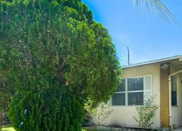 Property at 1097 San Remo Ave, Naples, FL, 34104, 2 beds, 1 bath, [object Object]