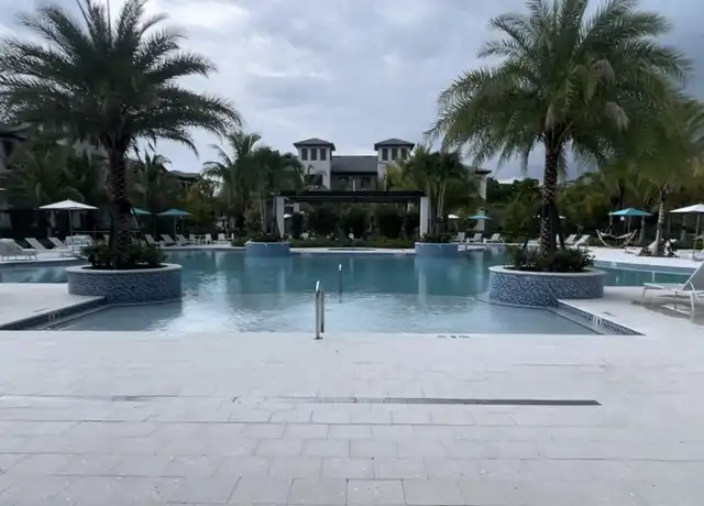 Property at 580 W 77th St Unit 408, Hialeah, FL, 33014, 1 bed, 1 bath, [object Object]