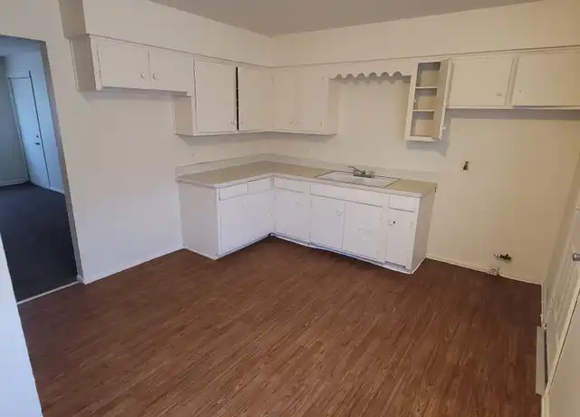 Property at 8736 W Carmen Ave Unit 2, Milwaukee, WI, 53225, 2 beds, 1 bath, [object Object]