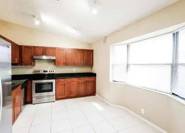 Property at 7600 NW 88th Cir, Tamarac, FL, 33321, 3 beds, 2 baths, [object Object]