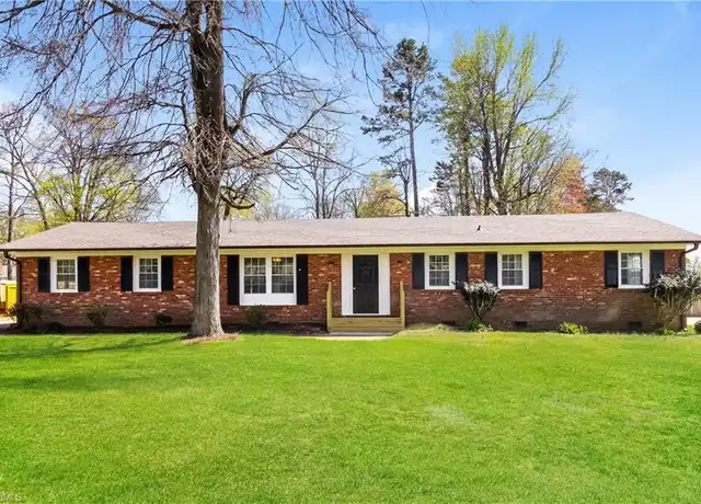Property at 2628 White Oak Dr, Burlington, NC, 27215, 3 beds, 2 baths, [object Object]