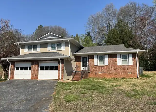 Property at 100 Red Cardinal Rd, Seneca, SC, 29672, 3 beds, 2.5 baths, [object Object]