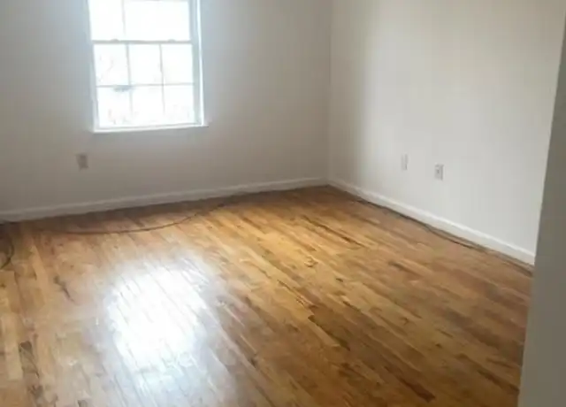 Property at 243-245 W Runyon St, Newark, NJ, 07108, 3 beds, 2 baths, [object Object]