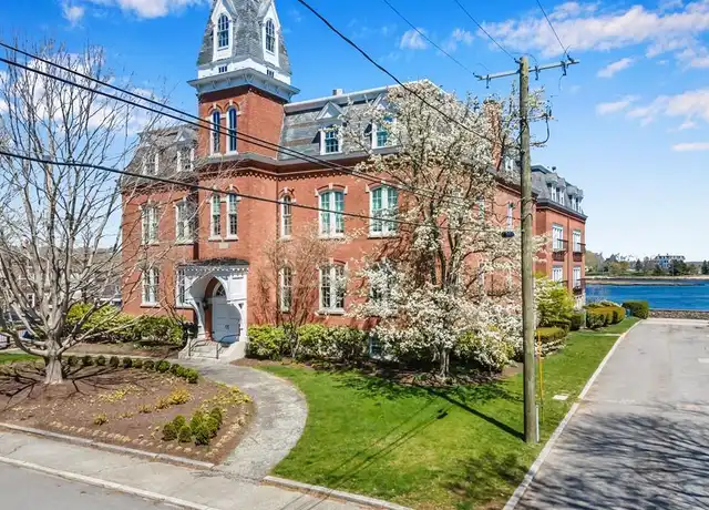 Property at 25 Orchard St #21, Stonington, CT, 06378, 1 bed, 2 baths, [object Object]
