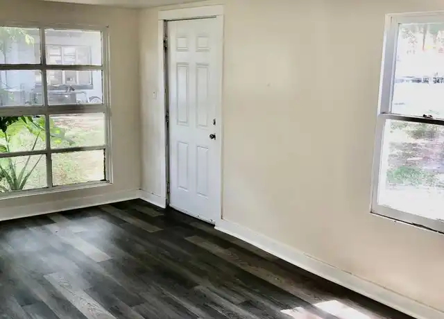 Property at 1307 S New York Ave, Lakeland, FL, 33803, 3 beds, 1 bath, [object Object]