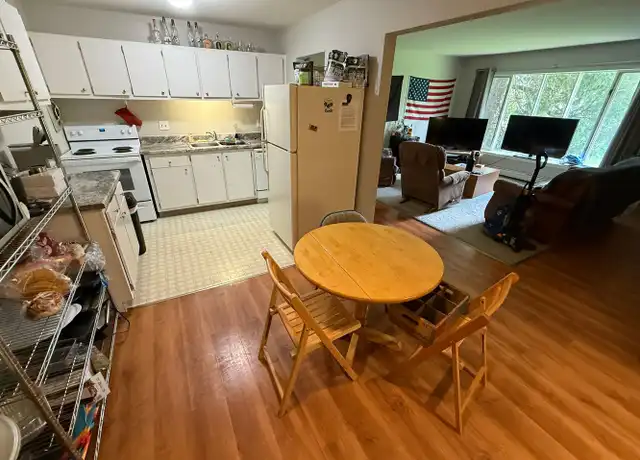 Property at 240 Williamsburg Dr Unit 3, Thiensville, WI, 53092, 3 beds, 1 bath, [object Object]