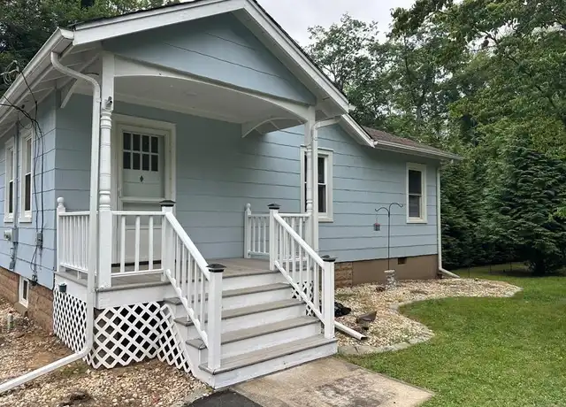 Property at 15 Wellington Ave, Closter, NJ, 07624, 3 beds, 2 baths, [object Object]
