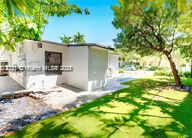 Property at 1615 NE 9th St Unit 1, Fort Lauderdale, FL, 33304, 2 beds, 1 bath, [object Object]