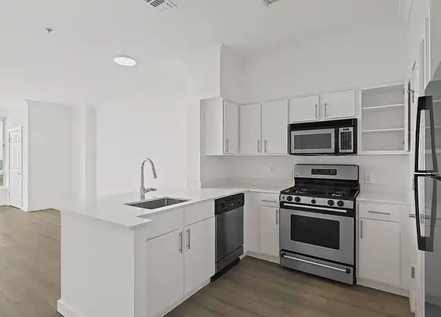 Property at Ballston Place - 901 N Pollard St, Arlington, VA, 22203, 1-2 bed, 1-2 bath, [object Object]