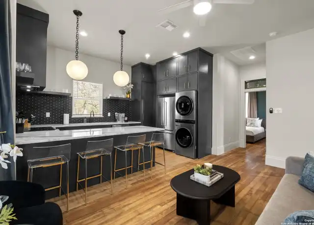 Property at 201 E Carson St Unit 2, San Antonio, TX, 78208, 2 beds, 2 baths, [object Object]