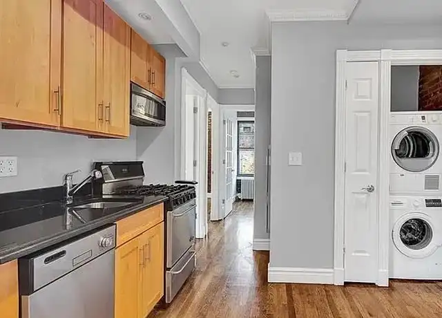 Property at 432 E 13th St Unit 2A, New York, NY, 10009, 3 beds, 1 bath, [object Object]