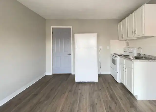 Property at 1924 W Jackson St Unit 06, Muncie, IN, 47303, 0 beds, 1 bath, [object Object]