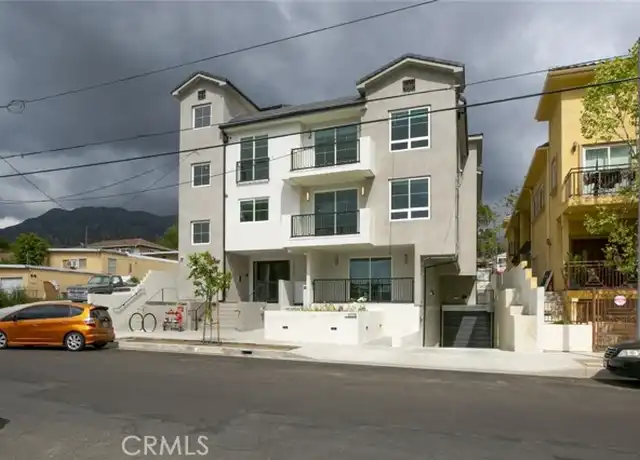 Property at 10218 Fernglen Ave Unit 101, Tujunga, CA, 91042, 2 beds, 2 baths, [object Object]