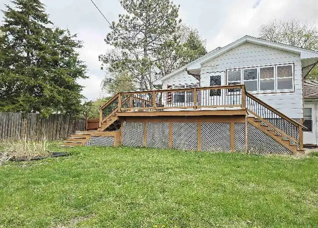 Property at 2111 Palmer Cir, Iowa City, IA, 52240, 4 beds, 2 baths, [object Object]