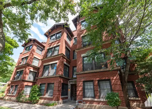 Property at 312 Lee St Unit 320-GDN, Evanston, IL, 60202, 3 beds, 1 bath, [object Object]