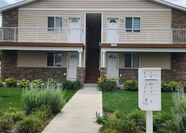 Property at 203 E 6th St Unit 4, Cheyenne, WY, 82007, 2 beds, 2 baths, [object Object]