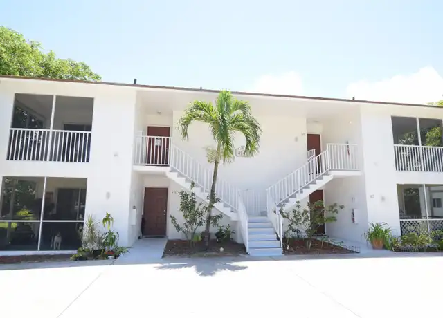 Property at 4241 Gulfstream Dr Apt 202, Naples, FL, 34112, 3 beds, 2 baths, [object Object]