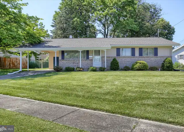 Property at 107 Birch Ct, Camp Hill, PA, 17011, 3 beds, 2 baths, [object Object]