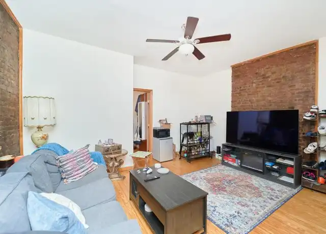 Property at 319 E 95th St, New York, NY, 10128, 0 beds, 1 bath, [object Object]