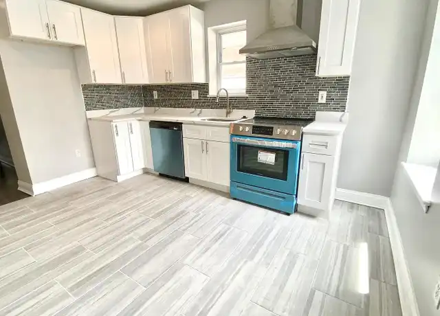 Property at 1618 Fitzwater St Unit 2, Philadelphia, PA, 19146, 2 beds, 2 baths, [object Object]