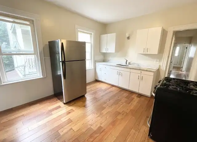 Property at 26 Taft St Unit 2, Boston, MA, 02125, 3 beds, 1 bath, [object Object]
