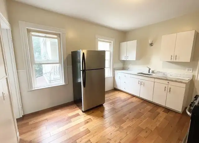 Property at 26 Taft St Unit 2, Boston, MA, 02125, 3 beds, 1 bath, [object Object]