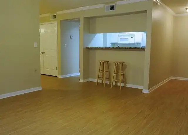 Property at 501 W 26th St #101, Austin, TX, 78705, 2 beds, 1 bath, [object Object]