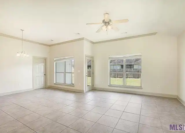 Property at 3315 Southlake Ave, Baton Rouge, LA, 70810, 4 beds, 2 baths, [object Object]