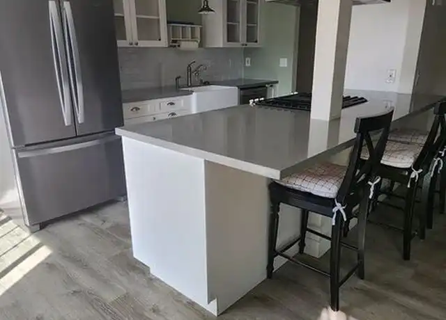 Property at 906 Rose Dr, Vista, CA, 92083, 3 beds, 2 baths, [object Object]