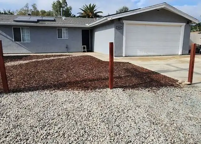 Property at 906 Rose Dr, Vista, CA, 92083, 3 beds, 2 baths, [object Object]