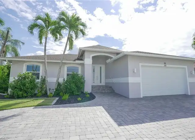Property at 201 S Bahama Ave, Marco Island, FL, 34145, 3 beds, 2 baths, [object Object]
