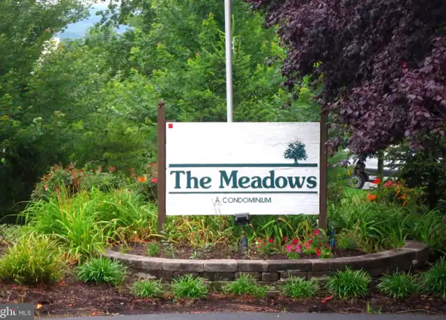 Property at 424 Meadowview Ln #424, Mont Clare, PA, 19453, 3 beds, 2 baths, [object Object]